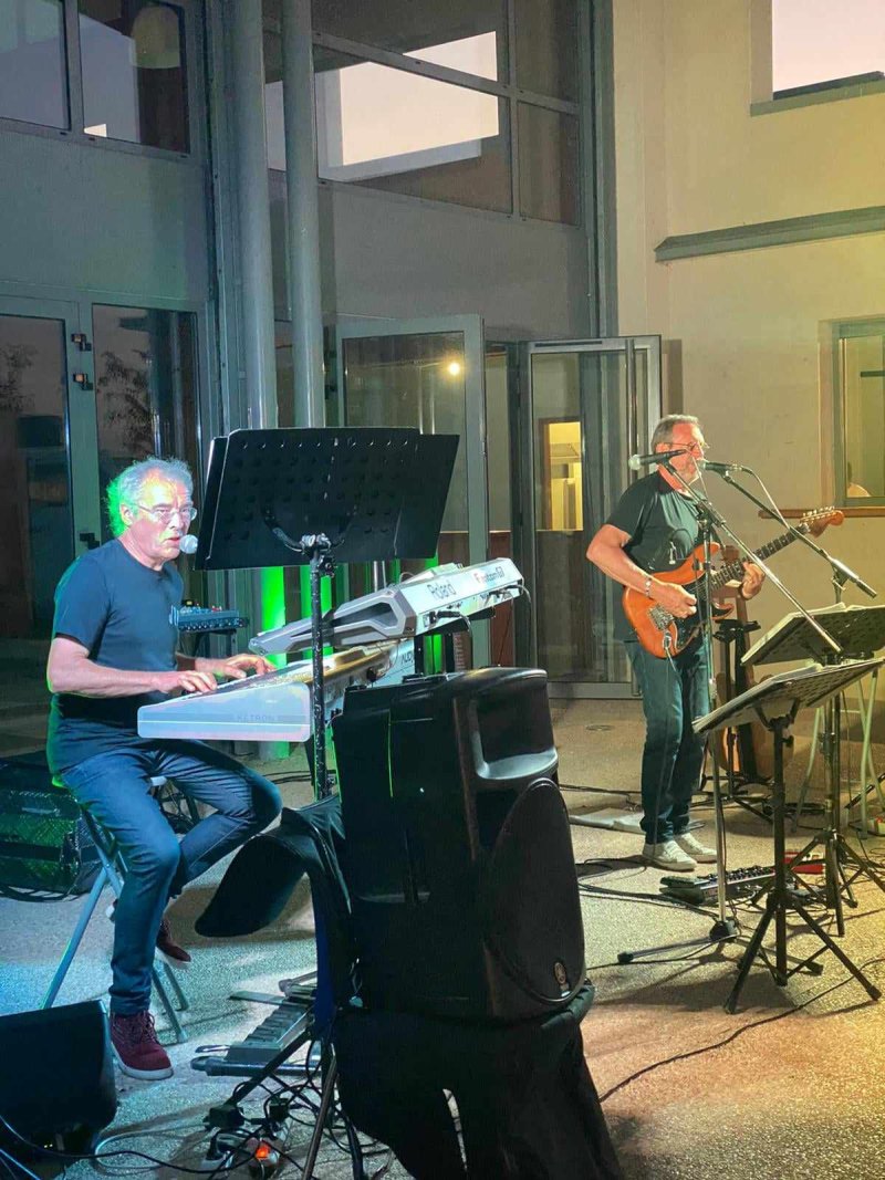 Photo 2