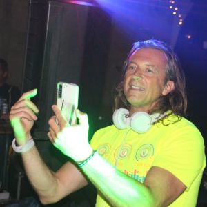 DJ OllY