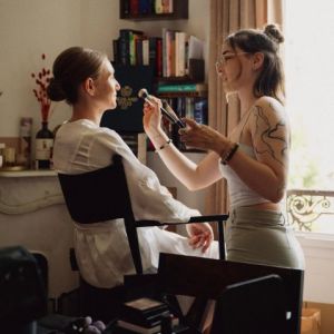 AD MAKEUP