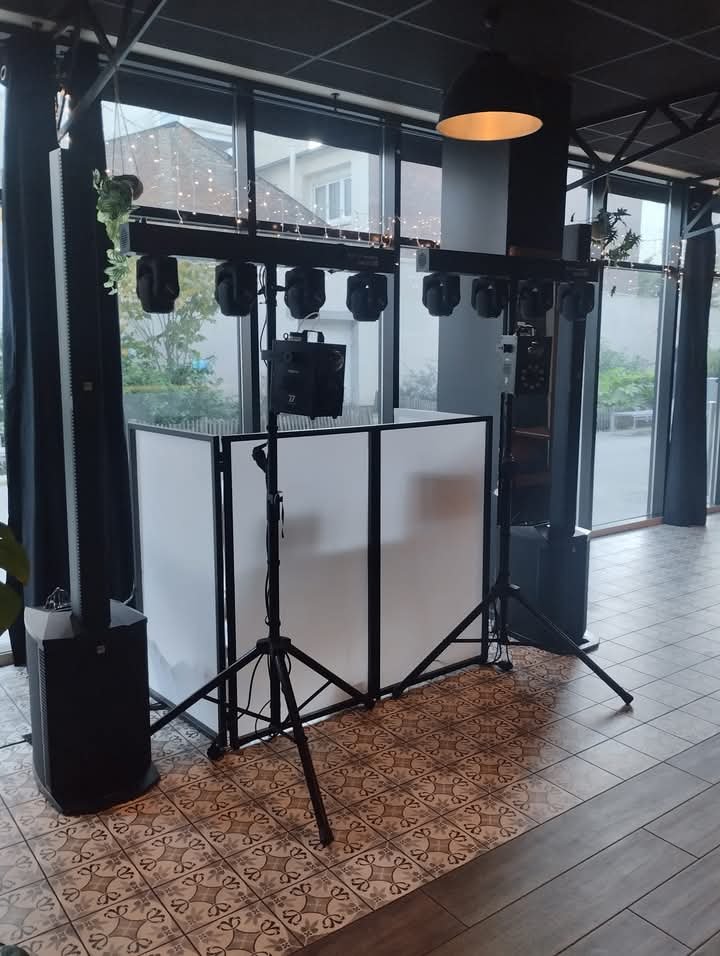 Djmicka