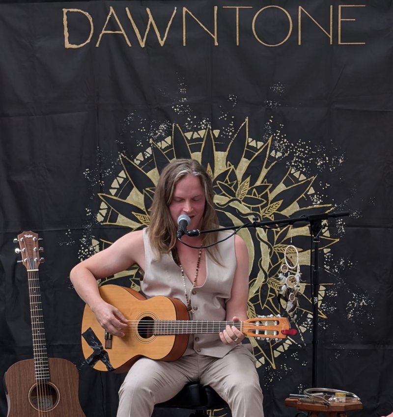 Dawntone