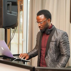 Dj maestro